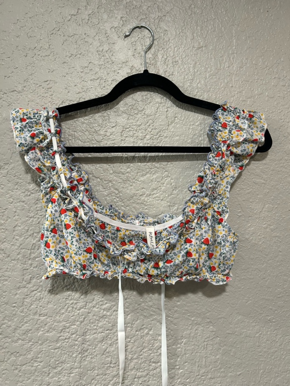 for love and lemons straberry kiss top